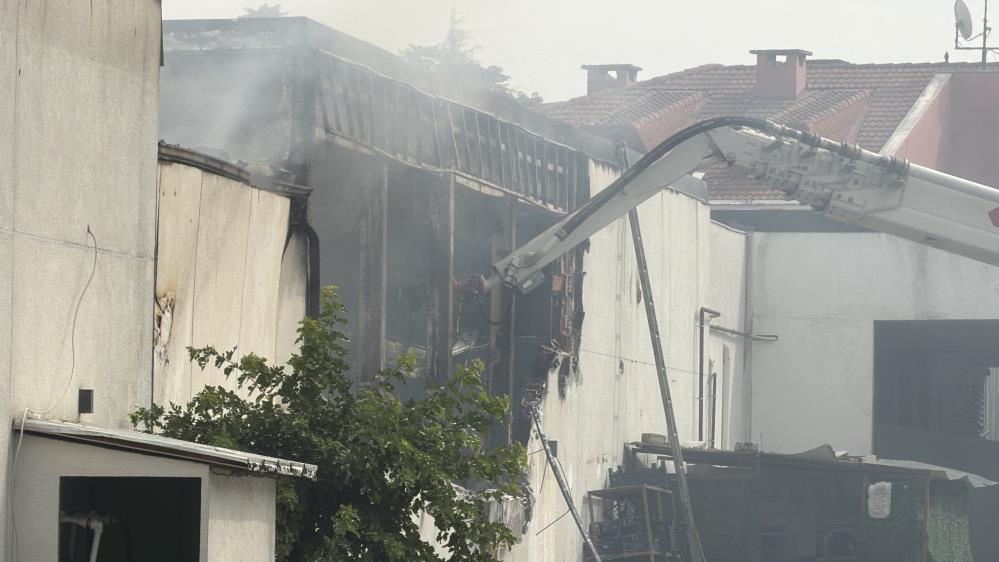 Serdivan'da Restoran Yangını: Ahmet Şef Yandı - 7. fotoğraf