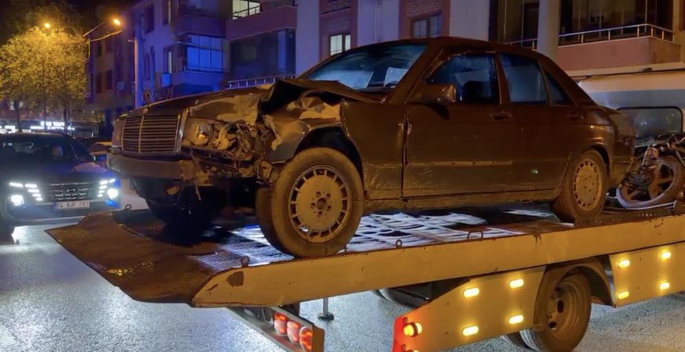 "Dur" ihtarına uymayarak kaçtı: Alkollü ve ehliyetsiz sürücüden polise "Ben terörist miyim" tepkisi - 2. fotoğraf