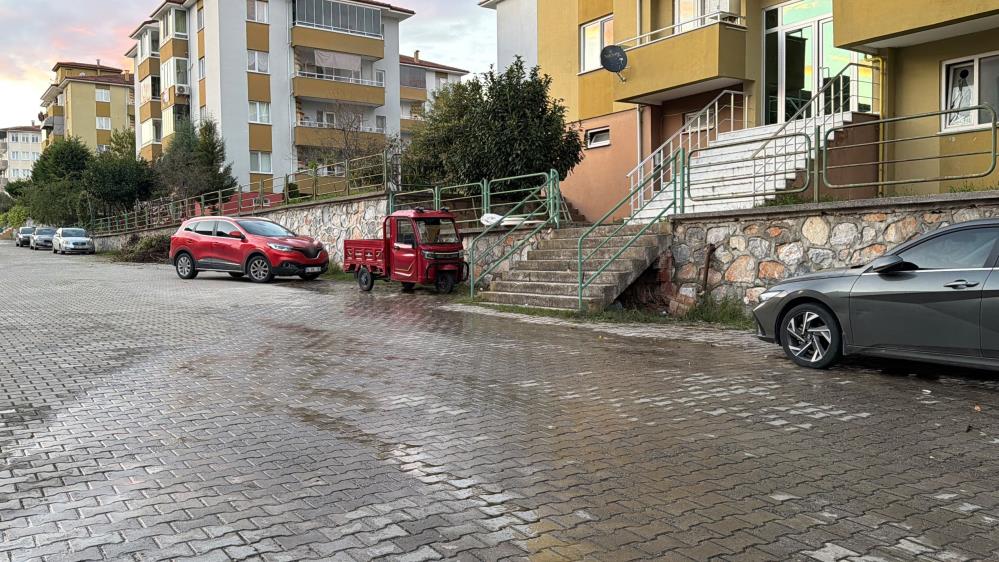 Evinin son eşyalarını almak için geldi, tartıştığı komşusu tarafından öldürüldü - 4. fotoğraf
