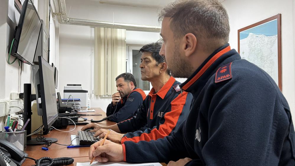 Kurtarma operasyonunda ninni söyleyerek bebeği uyutan AFAD personeli o anları anlattı - 2. fotoğraf