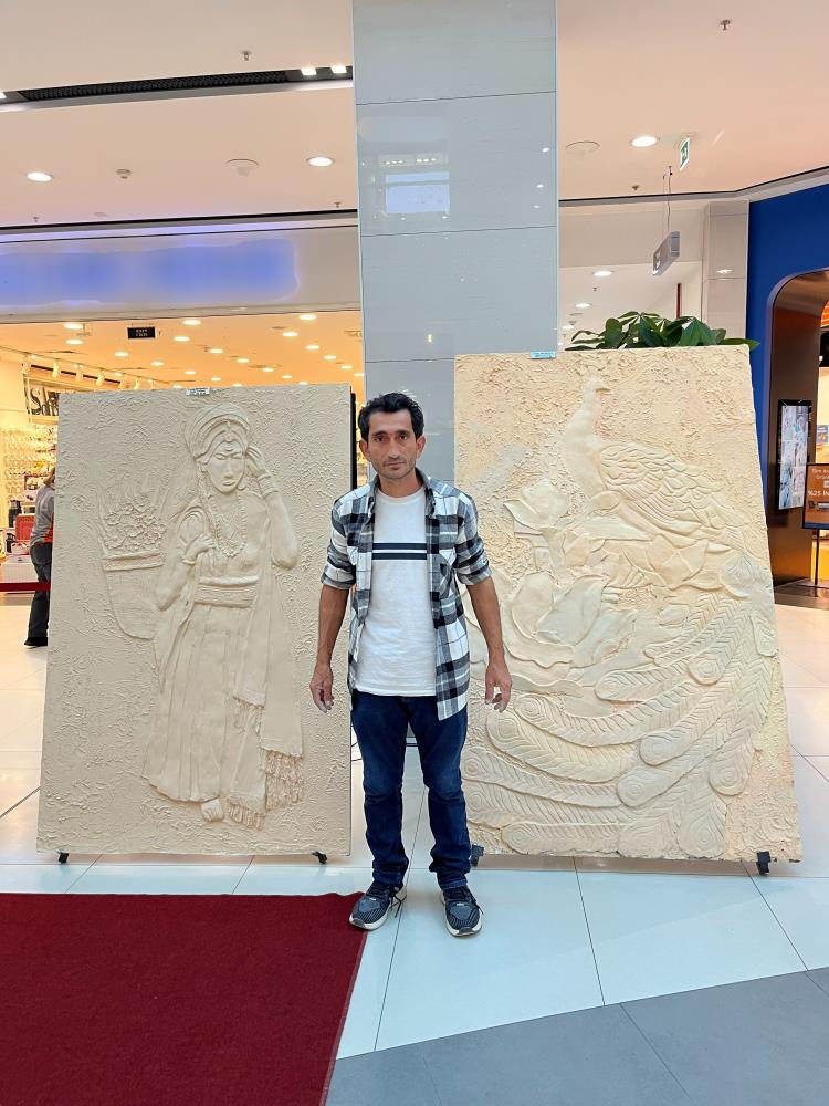Parmaklarının ucunda alçı sanata dönüşüyor - 7. fotoğraf