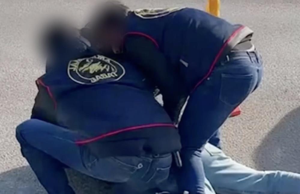 Plakalarını söktüler, maske ve eldiven taktılar ama JASAT'tan kaçamadılar - 2. fotoğraf