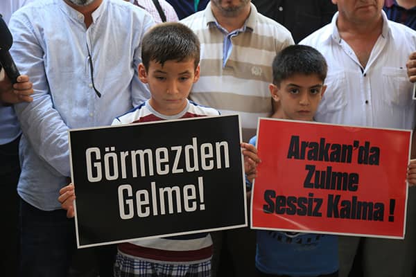Arakan'daki katliam için bir araya geldiler - 3. fotoğraf