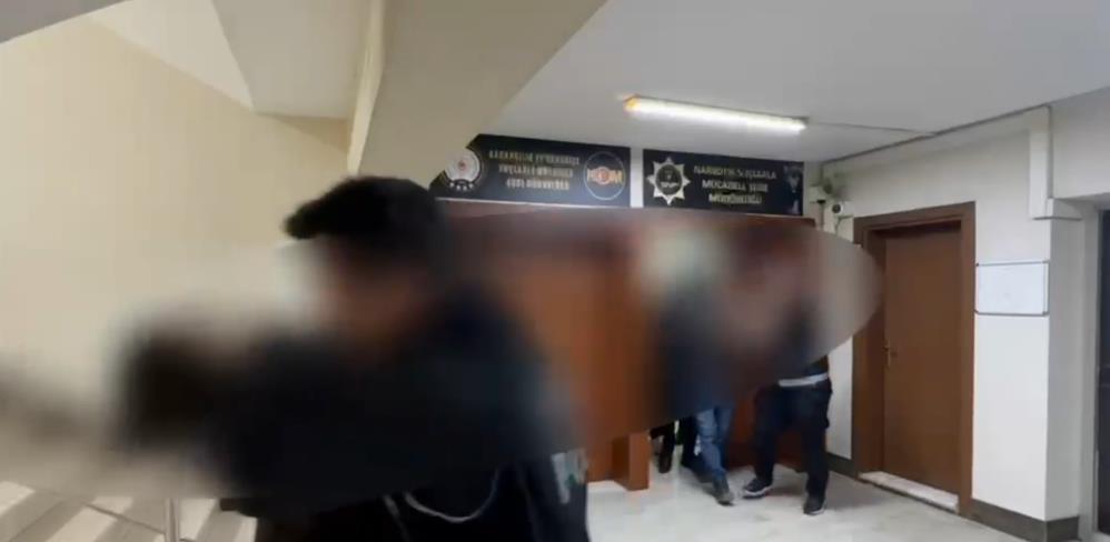 Sakarya'da 272 personelle "Sokaklar Güvende" operasyonu: 19 gözaltı - 2. fotoğraf