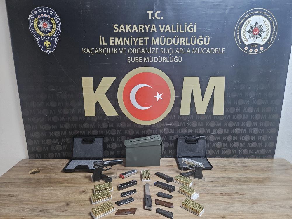Sakarya'da 272 personelle "Sokaklar Güvende" operasyonu: 19 gözaltı - 4. fotoğraf
