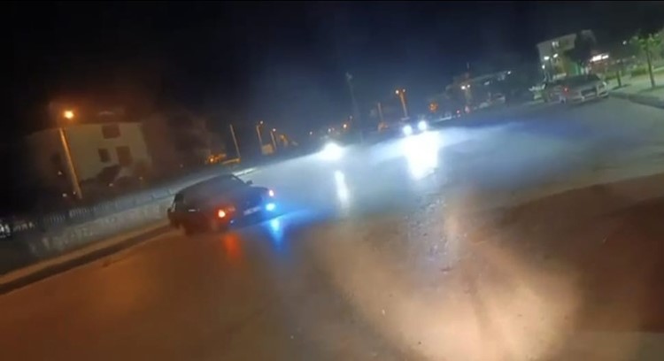 Sakarya'da drift atan sürücüye 140 bin lira ceza - 1. fotoğraf