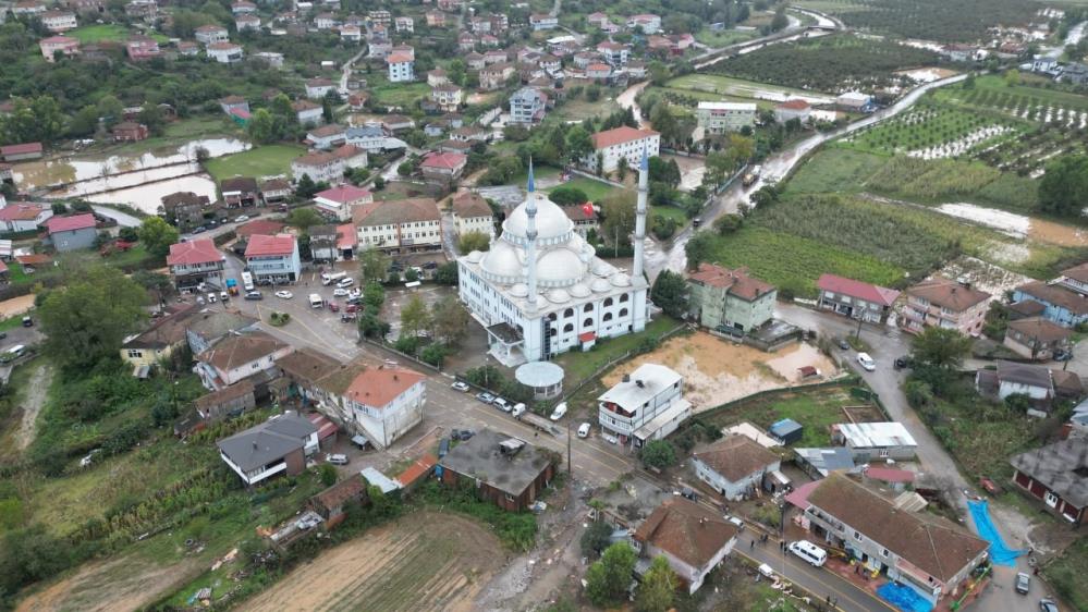 Sakarya'da taşkın yaşanan mahalledeki son durum havadan görüntülendi - 1. fotoğraf