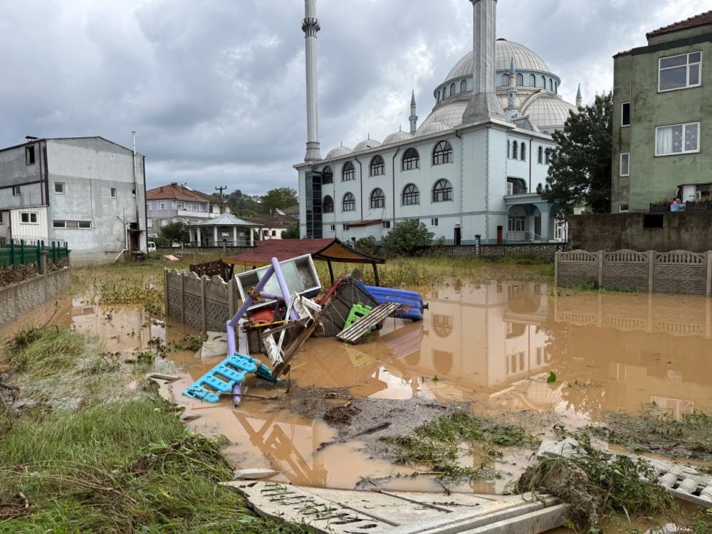 Sakarya'da taşkın yaşanan mahalledeki son durum havadan görüntülendi - 5. fotoğraf