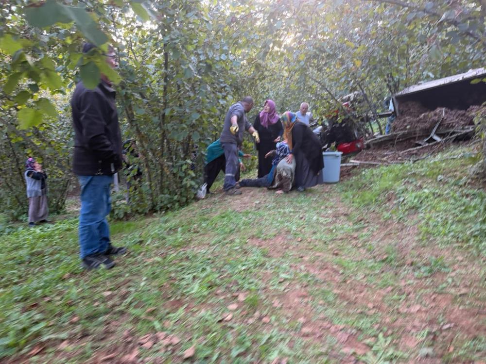Sakarya’da traktör devrildi: 1 ölü, 2 yaralı - 2. fotoğraf