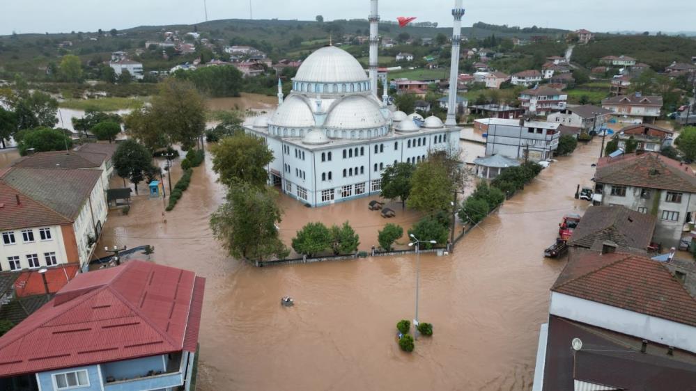 Sular yükseldi, mahalle göle döndü: Eğitime bir gün ara verildi - 7. fotoğraf