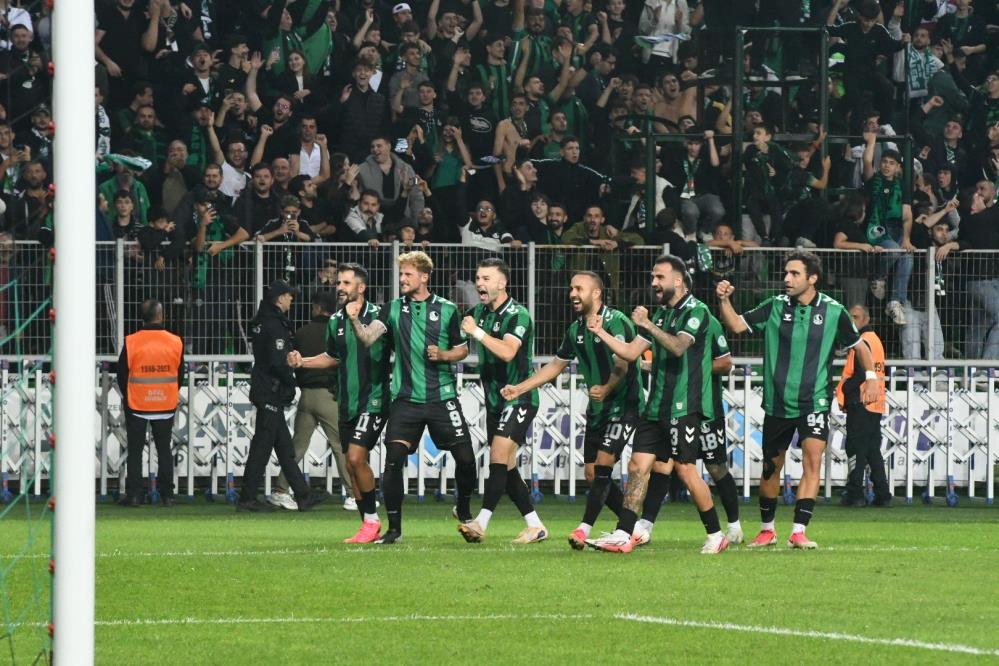 TFF 2. Lig: Sakaryaspor : 2 - Kütahya Futbol Spor Kulübü: 0 - 2. fotoğraf