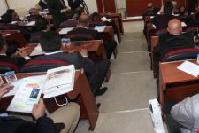 Yeni meclis üyelerine tablet bilgisayar dağıtıldı