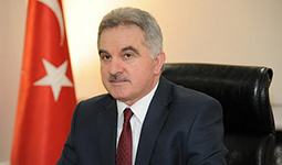 Hukuk öğrencilerinin bina isyanı, ortamı iyice gerdi