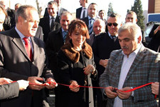 Banka açılışı Kaymakam Ayhan\'ın katılımıyla gerçekleşti