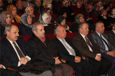 İlahi Dinler ve İslamofobi Konferansı düzenlendi
