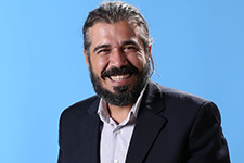 Davulcu: "3 günde fotoğrafçı olunmaz"