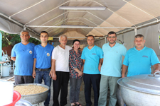 Sapanca Belediyesi iftar çadırı binlerce insanı ağırladı
