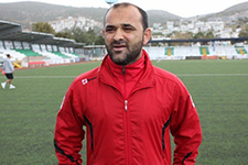 Sakaryaspor'un teknik patronu İsmail Cem Cambaz