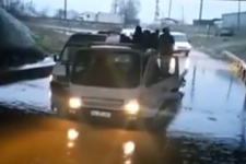 Alt geçitte mahsur kalan işçiler böyle kurtarıldı