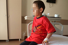 İpe asılı halde bulunan çocuk koruma altına alındı
