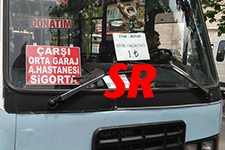 Diğer dolmuşçulara kızıp tarifeyi 1TL yaptılar