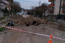 Bitmeyen kanalizasyon çalışması vatandaşı kızdırdı