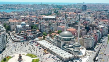 Taksim Cami'nde İlk Namaz Kılındı