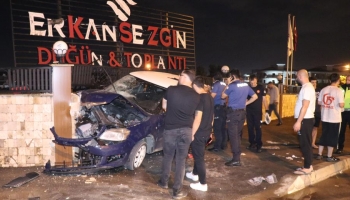 Kazada ağır yaralanan kadın yaşam savaşını kaybetti