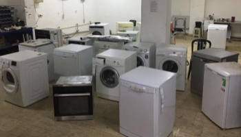 Yetkili servis bahanesiyle beyaz eşyaları alıp sattılar